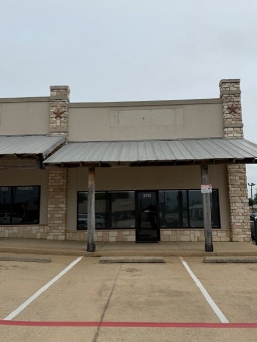2751 E Price St, Paris, TX, 75460-4858 | Card Image