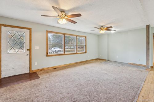 1099 Meadow Rd, Tawas City, MI, 48763-9172 | Card Image