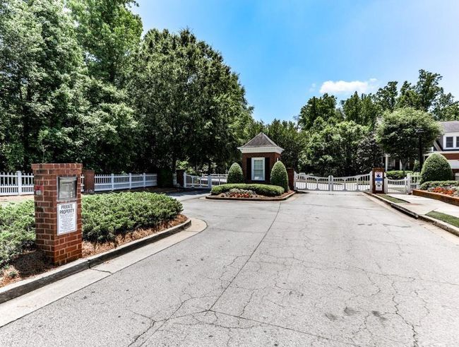 5210 Davenport Pl, Townhouse with 4 bedrooms, 5 bathrooms and 2 parking in Roswell GA | Image 53