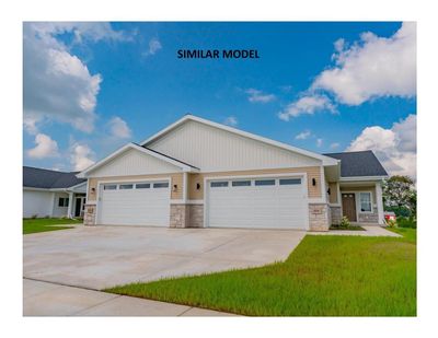 1460 Palm Grass Way, House other with 2 bedrooms, 2 bathrooms and null parking in Stoughton WI | Image 1