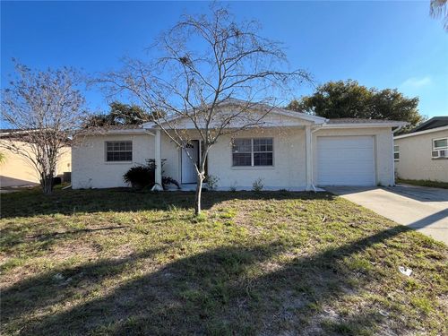 9504 Richwood Ln, PORT RICHEY, FL, 34668-4453 | Card Image