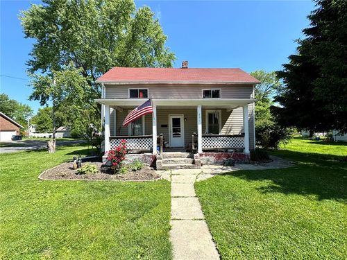 201 E 2nd North St, Mount Olive, IL, 62069-1311 | Card Image