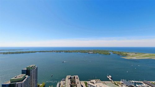 6108-10 York St, Toronto, ON, M5J0E1 | Card Image