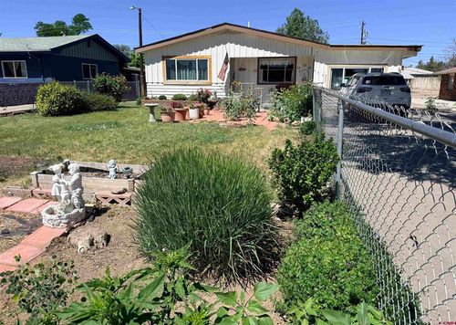 631 A St, Delta, CO, 81416-2527 | Card Image