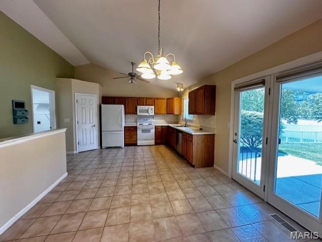 3121 Post Run Dr, House other with 3 bedrooms, 2 bathrooms and 2 parking in O Fallon MO | Image 8