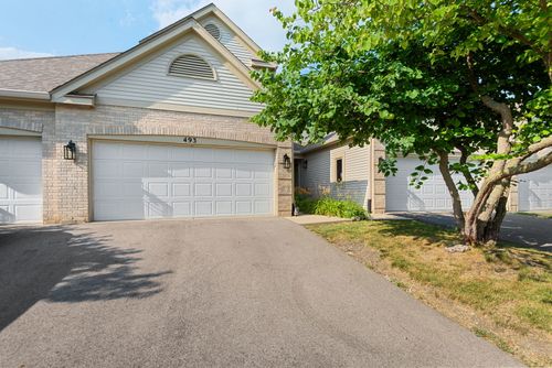 493 Doverton Ln, Fox River Grove, IL, 60021-1801 | Card Image