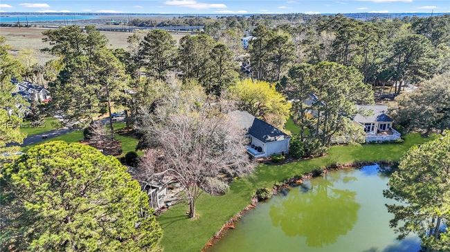 80 Peninsula Dr, House other with 3 bedrooms, 2 bathrooms and null parking in Hilton Head Island SC | Image 51
