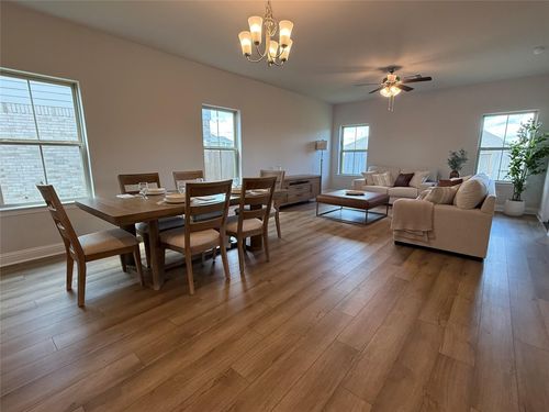 4405 W Bayou Maison Cir, Dickinson, TX, 77539-1237 | Card Image