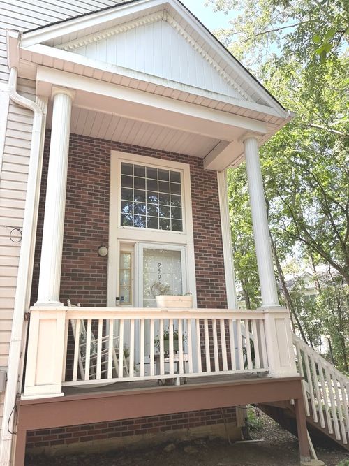 259-259 W Treehouse Ln, Round Lake, IL, 60073-3592 | Card Image