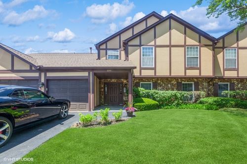 unit-201c-2261 Petworth Ct, Naperville, IL, 60565-3026 | Card Image