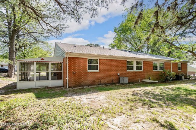 B - 20 Lexington Dr, Home with 2 bedrooms, 2 bathrooms and 1 parking in Whiting NJ | Image 32