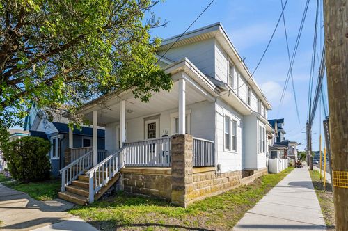 132 W Juniper Ave, Wildwood, NJ, 08260-2406 | Card Image