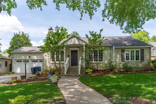 1945 E 35th Pl, Tulsa, OK, 74105-2707 | Card Image