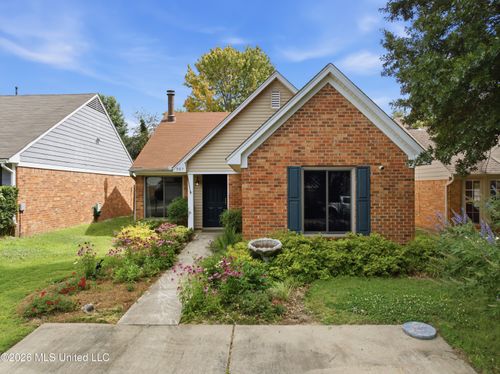 907 Mcgowan Dr, Southaven, MS, 38671-6941 | Card Image