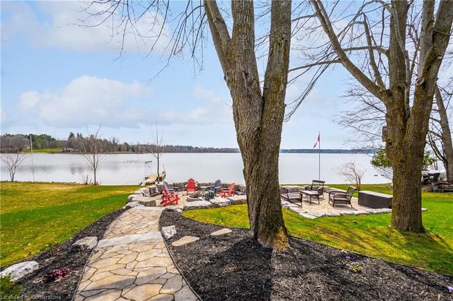 513 Five Road, House other with 2 bedrooms, 3 bathrooms and 7 parking in Mapleton ON | Image 40