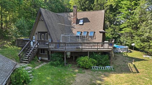 143 E River Rd, Huntington, MA, 01050-9643 | Card Image