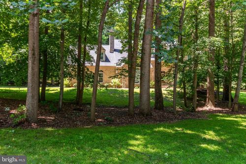7300 Scarlet Oak Ct, FAIRFAX STATION, VA, 22039-1928 | Card Image