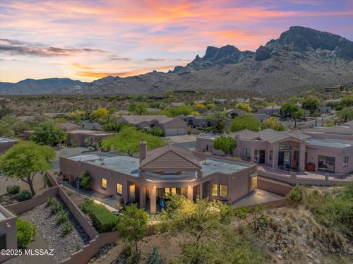 10195 N Alder Spring Dr, Oro Valley, AZ, 85737-9478 | Card Image