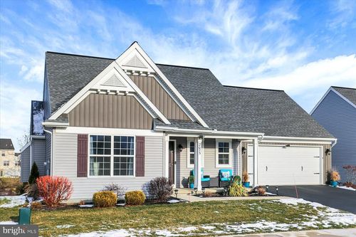2075 Spring Wood Ln, MECHANICSBURG, PA, 17055-4064 | Card Image