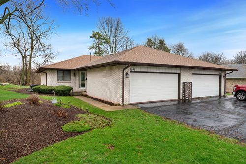 5036 Valley Pines Dr, Rockford, IL, 61109-3774 | Card Image