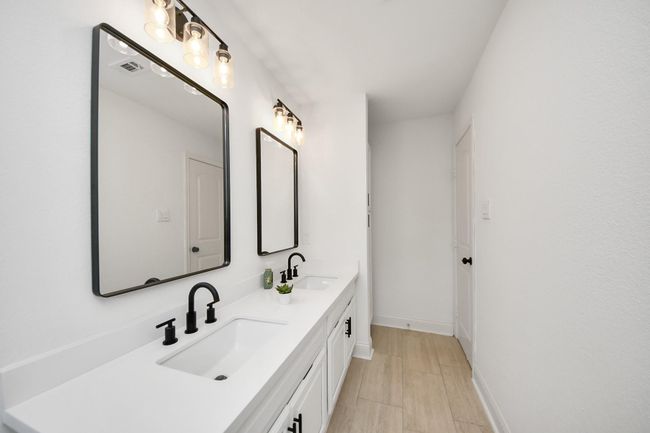 secondary bathroom | Image 42