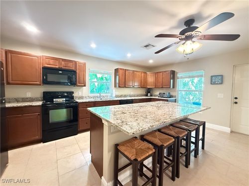 6140 Standing Oaks Ln, NAPLES, FL, 34119-1228 | Card Image