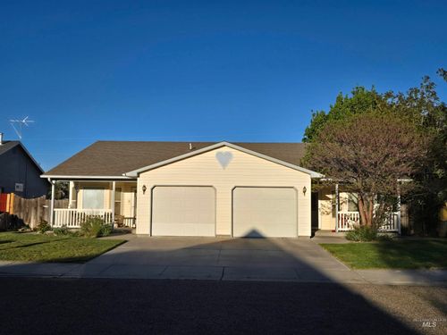 1680 Pennington Dr, Ontario, OR, 97914-4247 | Card Image