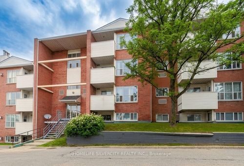 316-120 Bell Farm Rd, Barrie, ON, L4M6J2 | Card Image