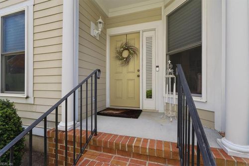 1040 Collection Creek Way, Virginia Beach, VA, 23454-2429 | Card Image