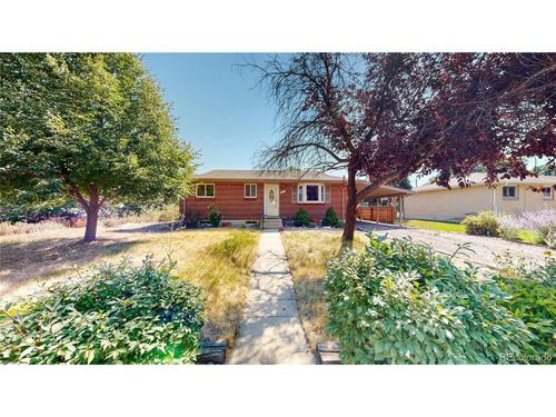 700 S Briarwood Dr, Lakewood, CO, 80226-3703 | Card Image