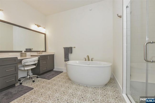 21 Castle Stuart Ct, Condo with 3 bedrooms, 3 bathrooms and null parking in River Vale NJ | Image 24