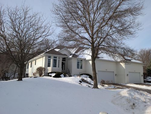 16551 Irwinton Cir, Lakeville, MN, 55044-4587 | Card Image