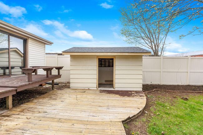 206 W Columbus St, House other with 4 bedrooms, 2 bathrooms and null parking in Lithopolis OH | Image 40
