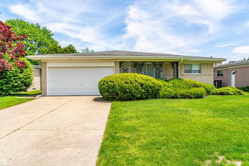 35624 Bonneville Drive, Sterling Heights, MI, 48312 | Card Image