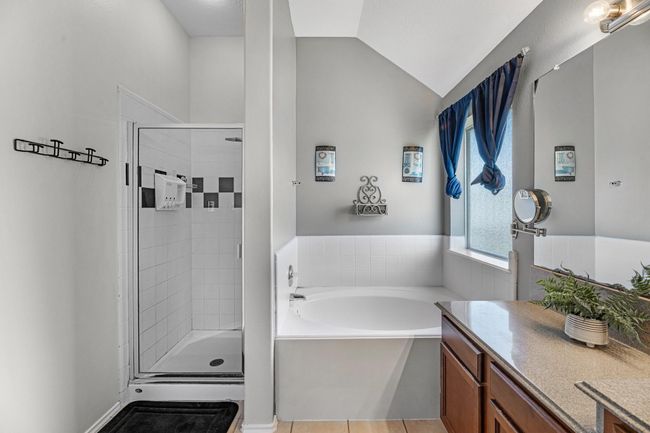 Primary suite. | Image 22