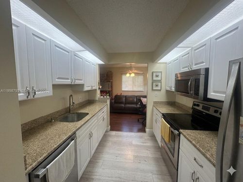 apt-101c-1600 Sw 127th Way, Pembroke Pines, FL, 33027-2156 | Card Image