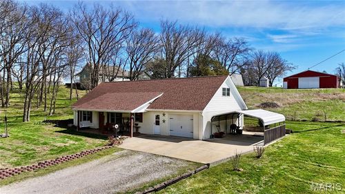 61 Old School Road, Perryville, MO, 63775 | Card Image
