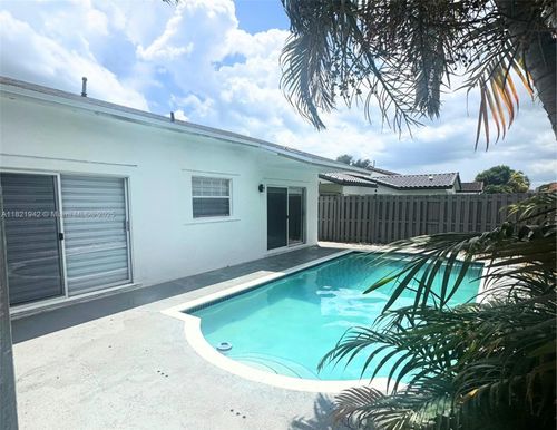 14443 Sw 172nd Ln, Miami, FL, 33177-6619 | Card Image
