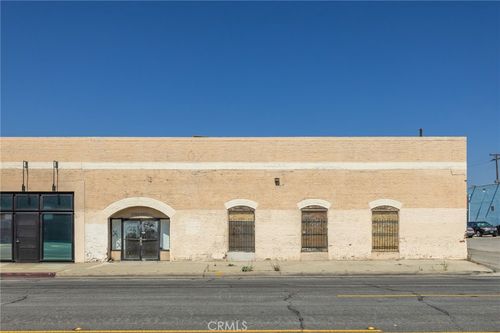 205 N Park Ave, Pomona, CA, 91768-3838 | Card Image