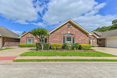 314 Parkwood Village Dr, Friendswood, TX, 77546-6400 | Card Image