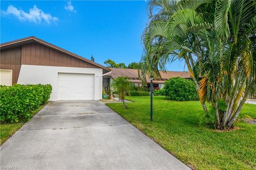 d2-191 Round Key Cir, NAPLES, FL, 34112-5058 | Card Image