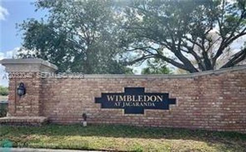 96 Wimbledon Lake Dr, Plantation, FL, 33324-2422 | Card Image