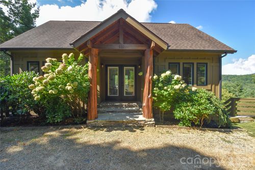 119 Loggers Trl, Blowing Rock, NC, 28605-8819 | Card Image