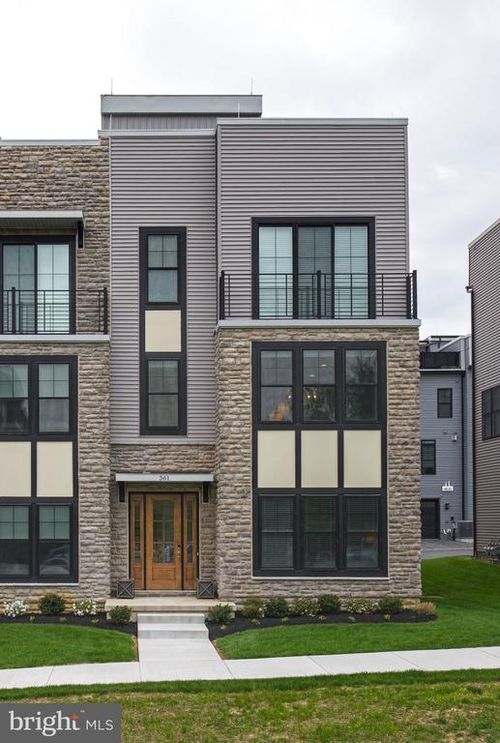 361 Horseshoe Trl, NEWTOWN SQUARE, PA, 19073-2346 | Card Image