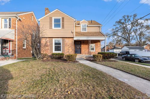 18904 Roselawn St, Detroit, MI, 48221-2120 | Card Image