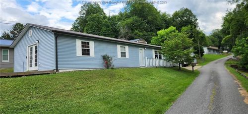 27 Orchard Branch Road, Chapmanville, WV, 25508 | Card Image