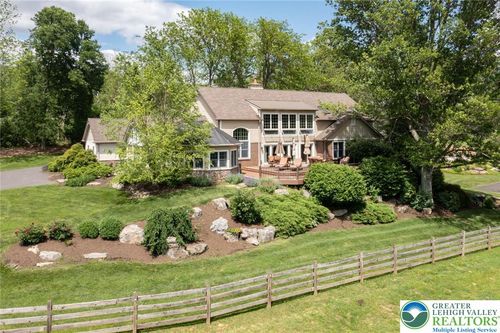 2965 Adams Way, RIEGELSVILLE, PA, 18077-9772 | Card Image