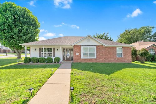 1606 S 24th Pl, Rogers, AR, 72758-6141 | Card Image
