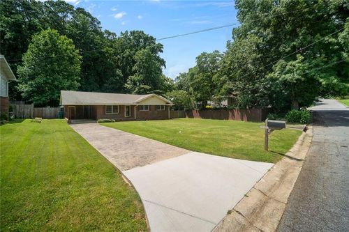 3464 Navaho Trl Se, Smyrna, GA, 30080-4506 | Card Image