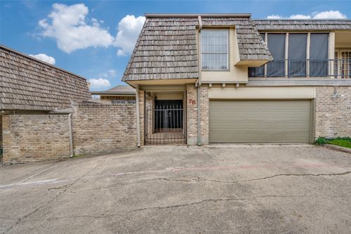 75-8560 Park Ln, Dallas, TX, 75231-6311 | Card Image